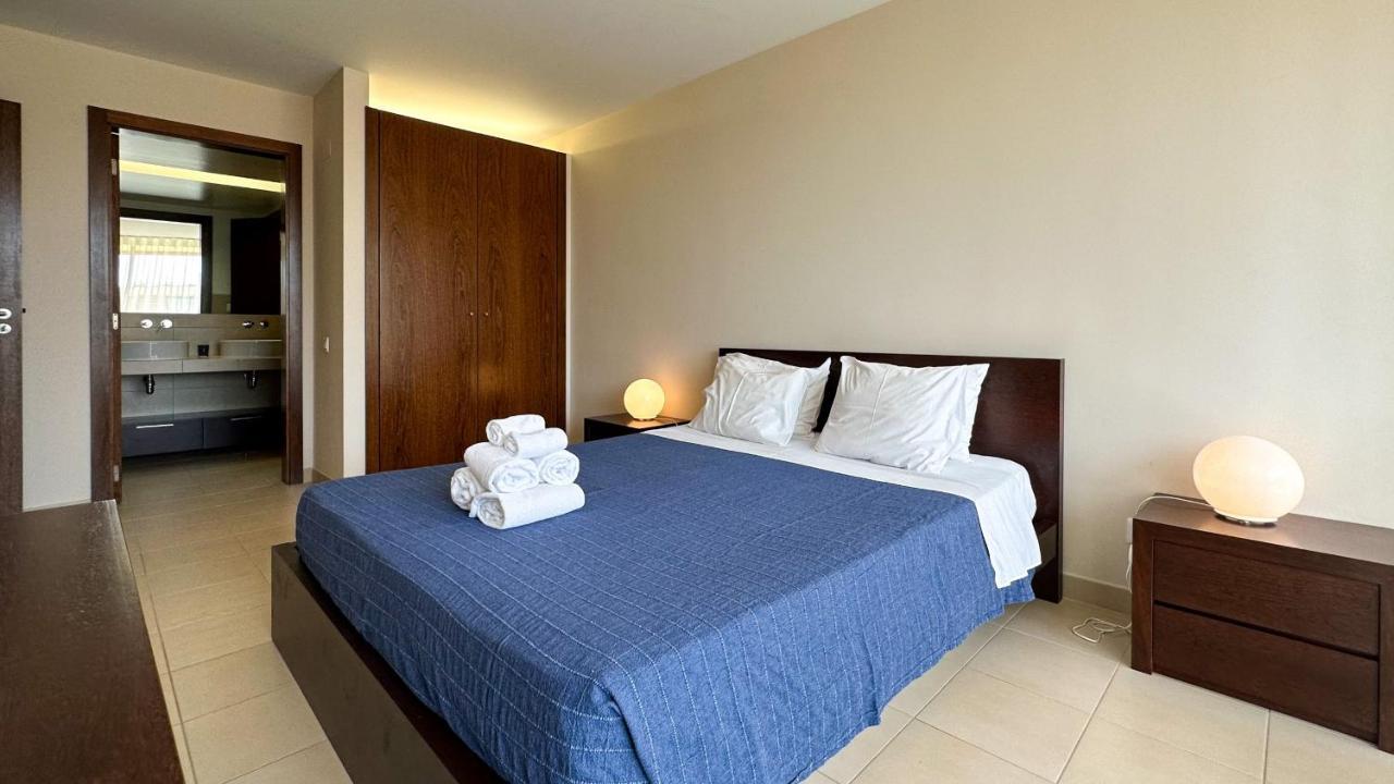 Herdade Dos Salgados, T2 12c 3d, Lagoas Appartement *